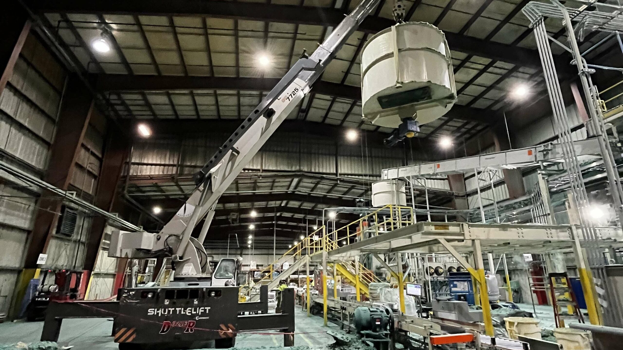 crane rigging - industrial plant retrofitting